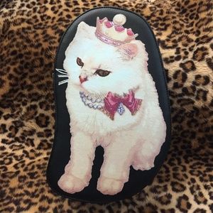 Enchantlic Enchantilly Queen Cat Bag & Ring